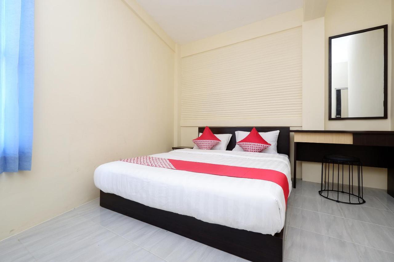 Oyo 1998 Harmonis Otel Purwokerto Dış mekan fotoğraf