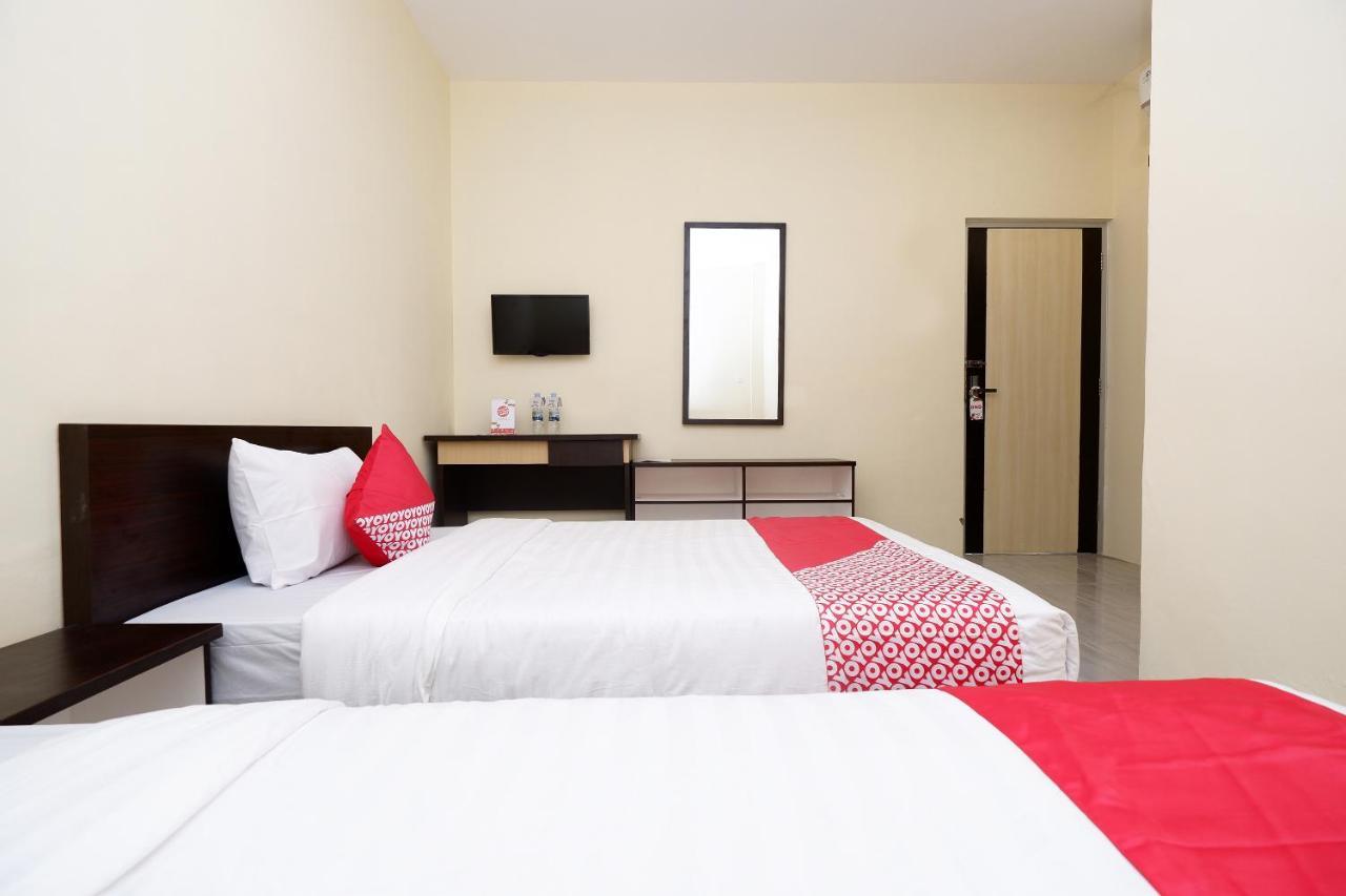 Oyo 1998 Harmonis Otel Purwokerto Dış mekan fotoğraf