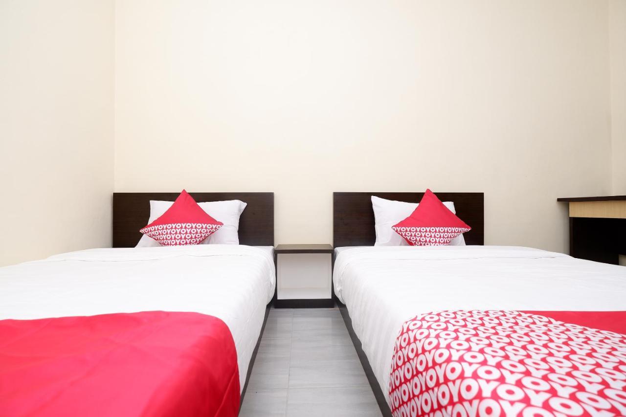 Oyo 1998 Harmonis Otel Purwokerto Dış mekan fotoğraf